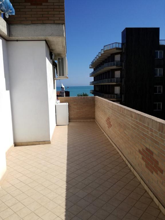 Apartamento Stella Marina Alba Adriatica Exterior foto