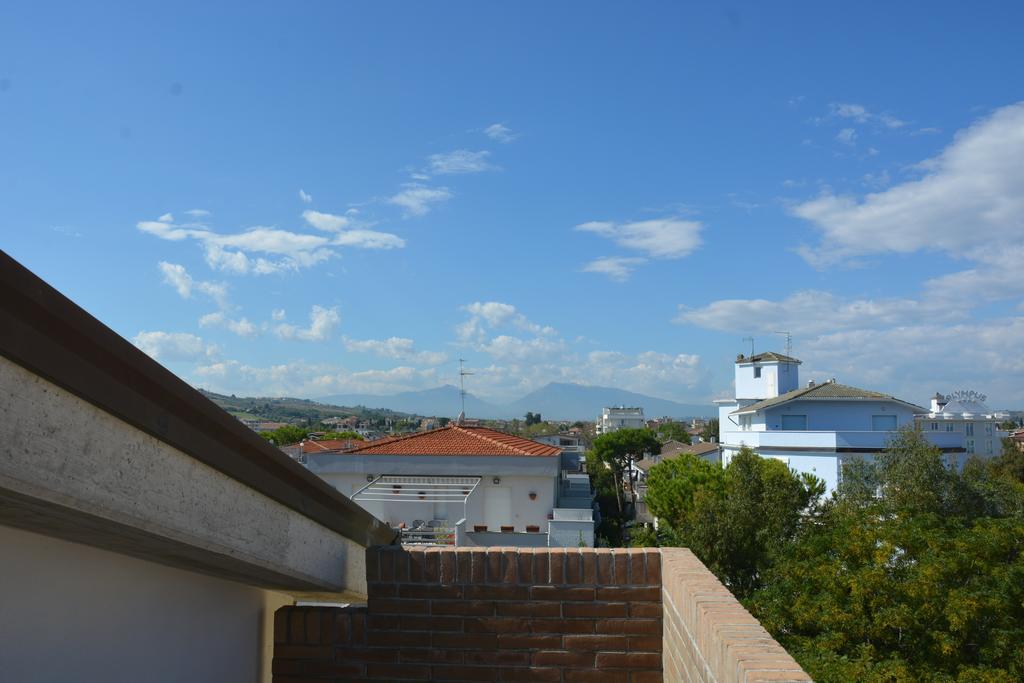 Apartamento Stella Marina Alba Adriatica Exterior foto